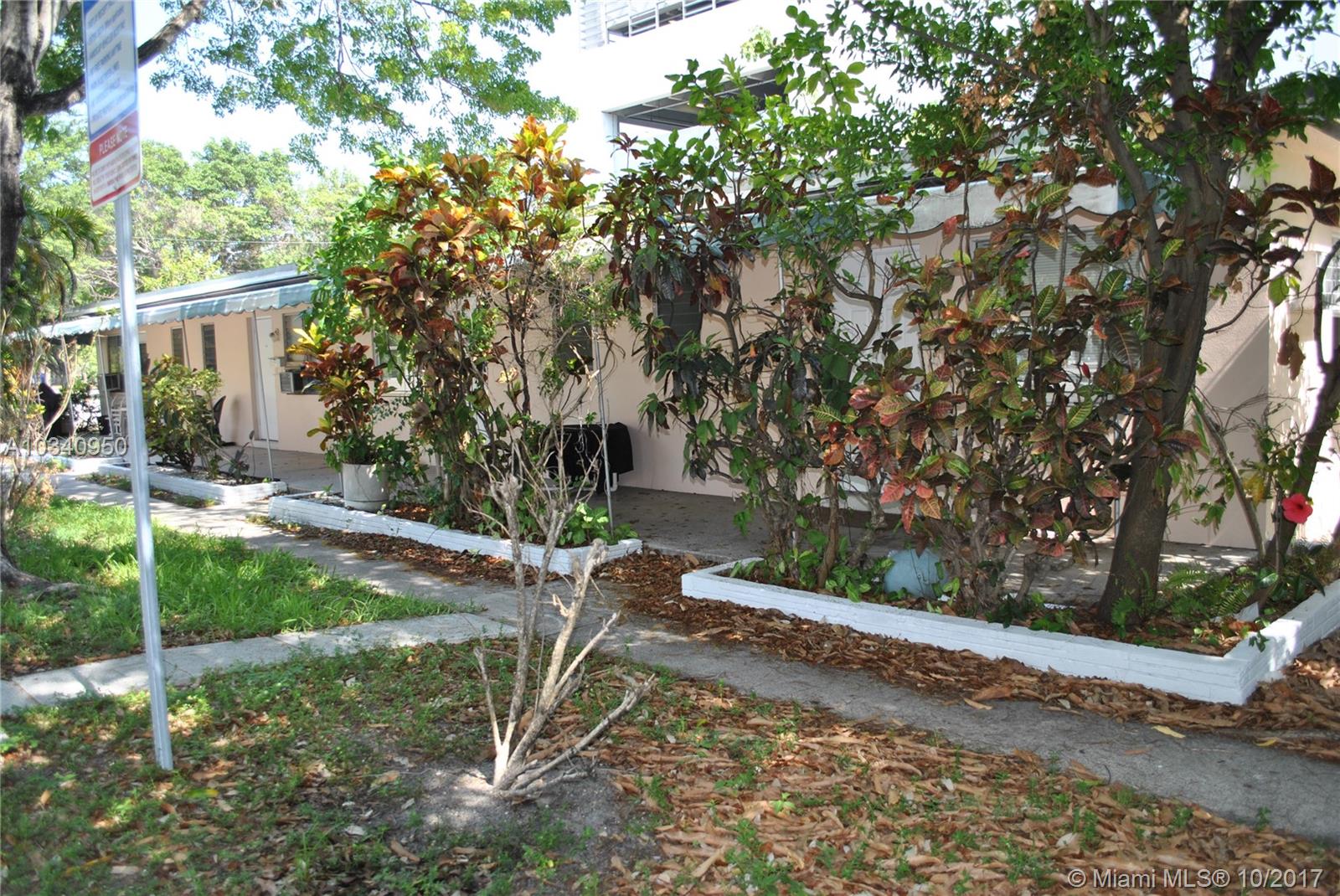 FT LAUDERDALE - Land