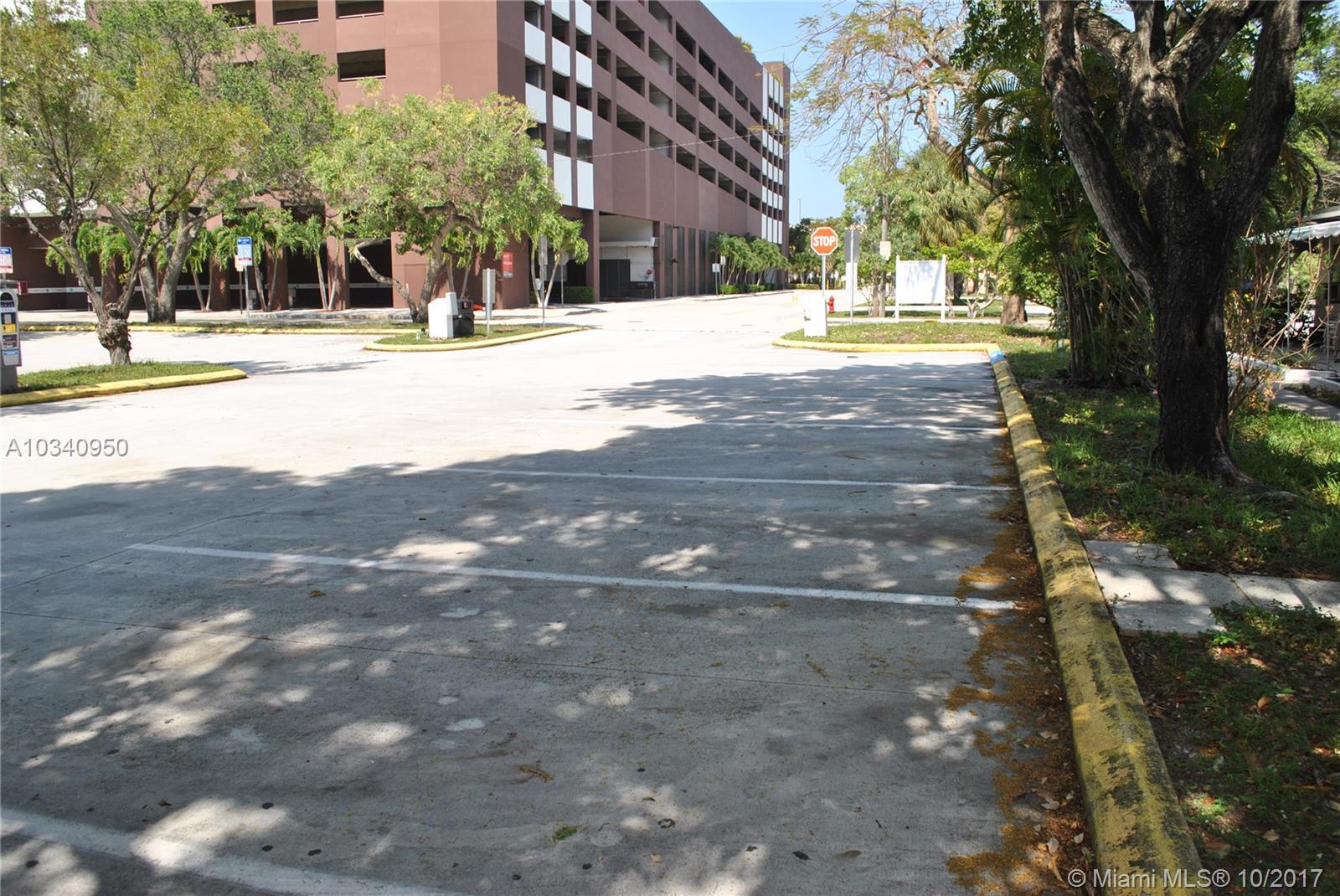 FT LAUDERDALE - Land