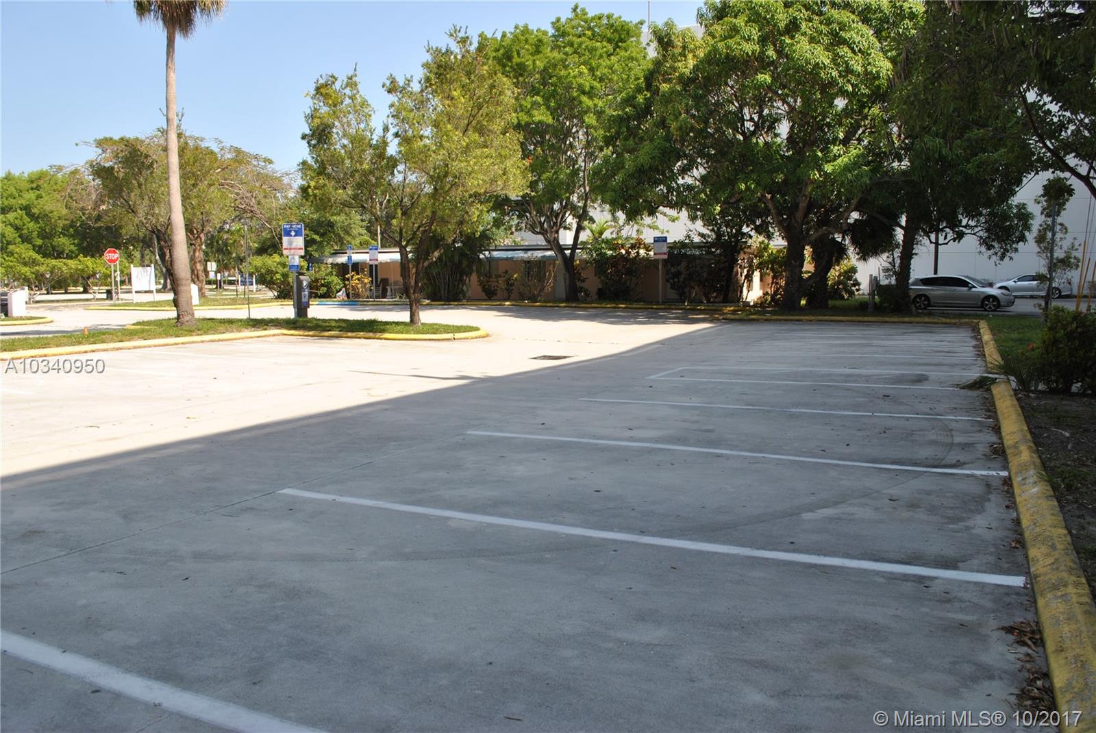 FT LAUDERDALE - Land