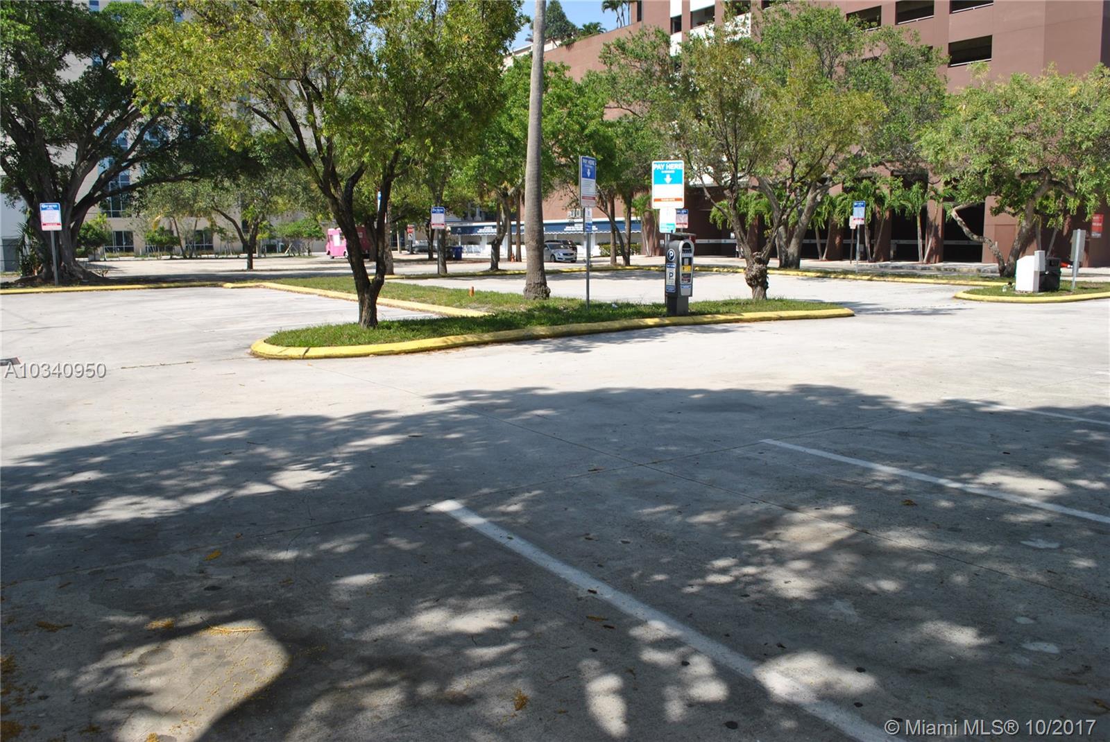 FT LAUDERDALE - Land