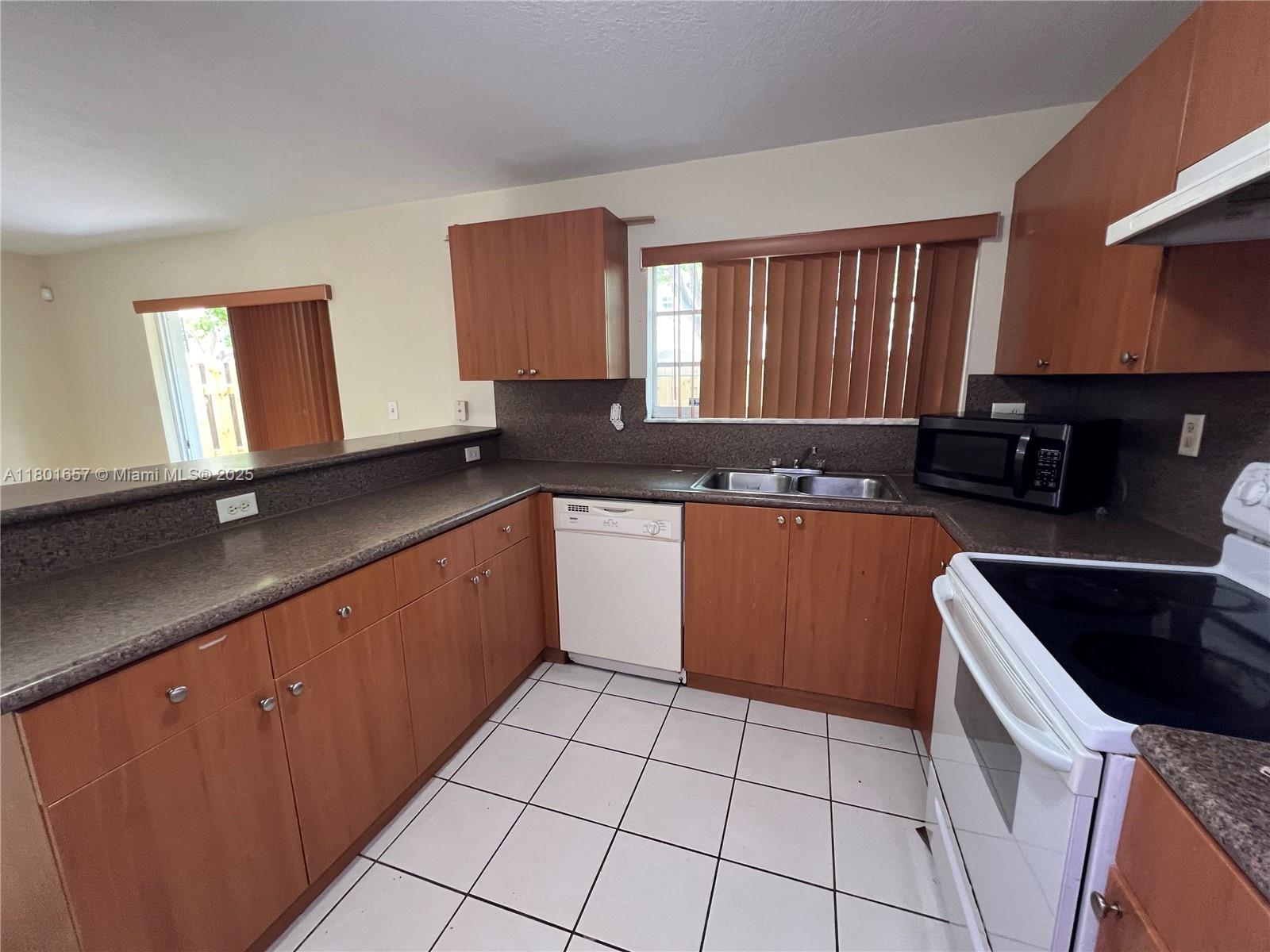 14116 SW 260th St 102