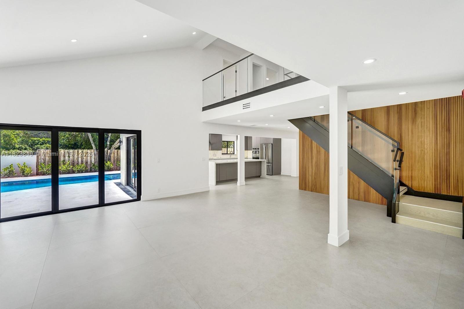 CAPTIVA - Residential
