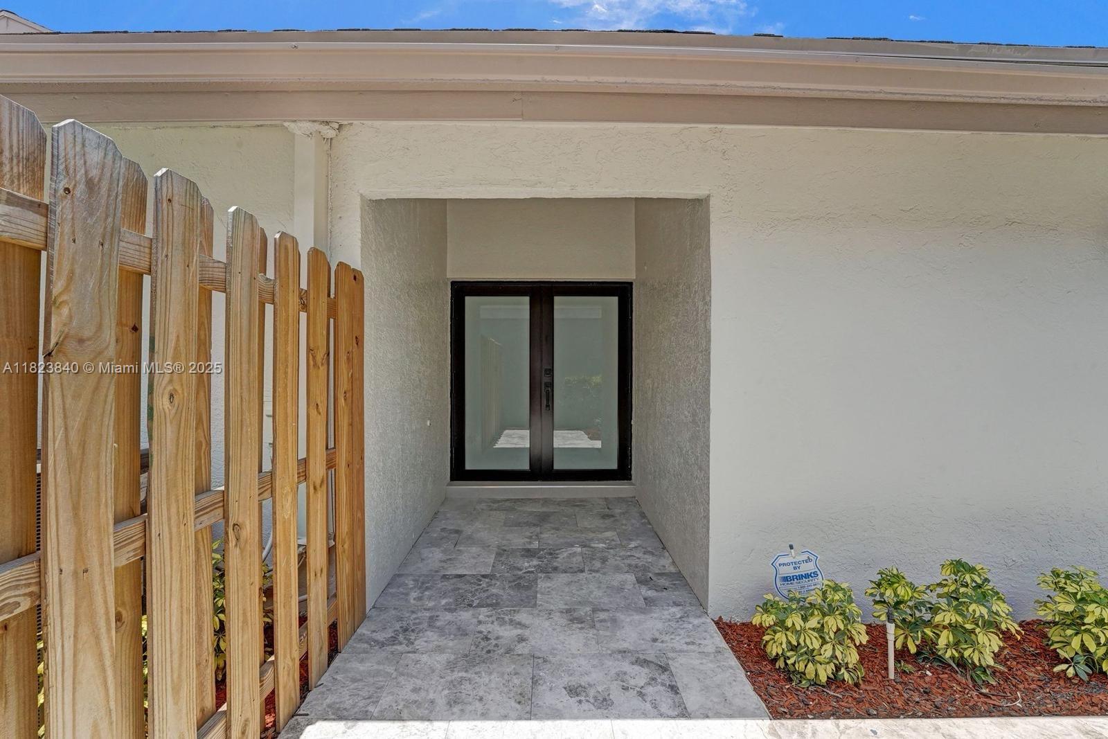 CAPTIVA - Residential