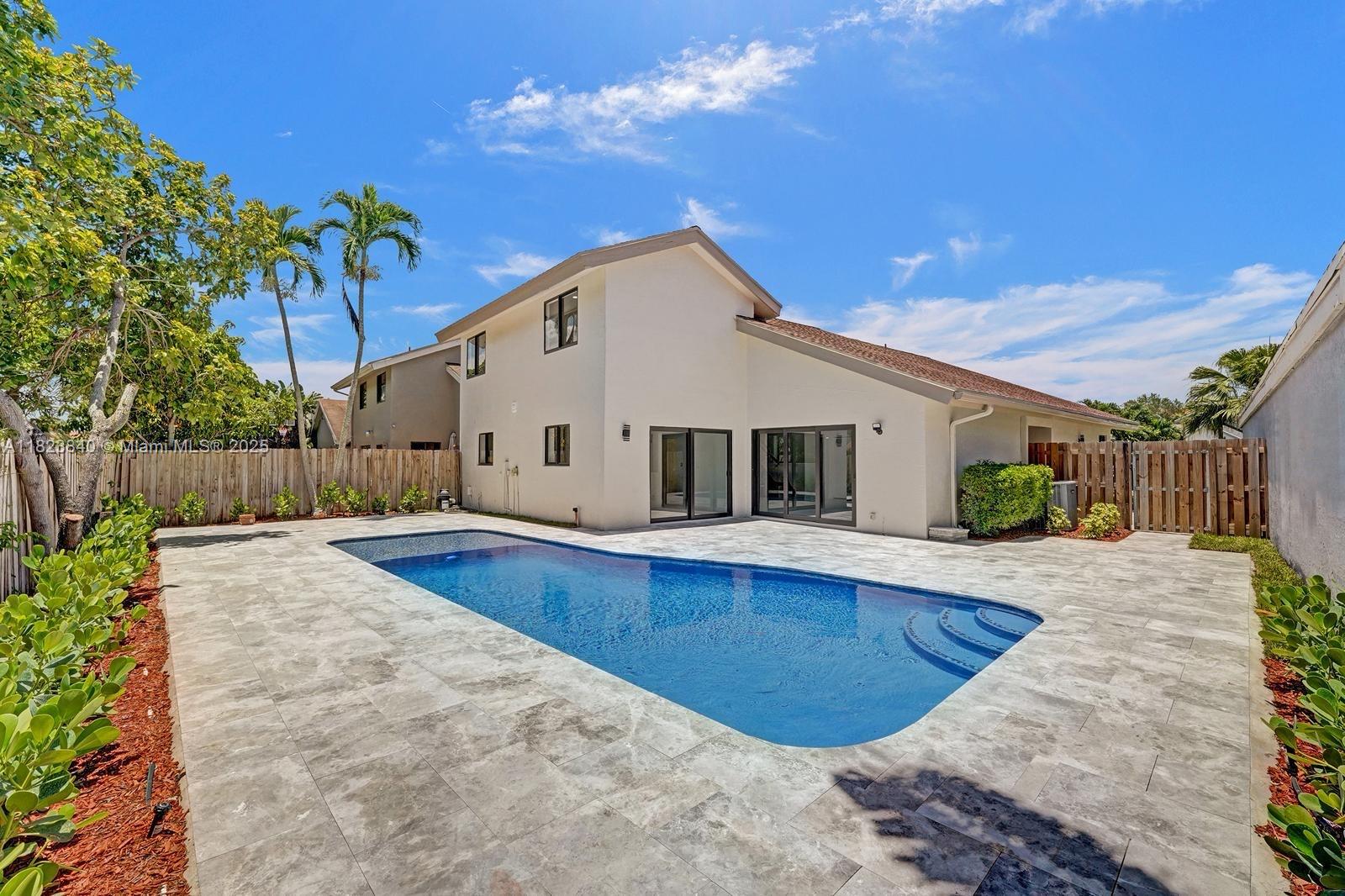 CAPTIVA - Residential