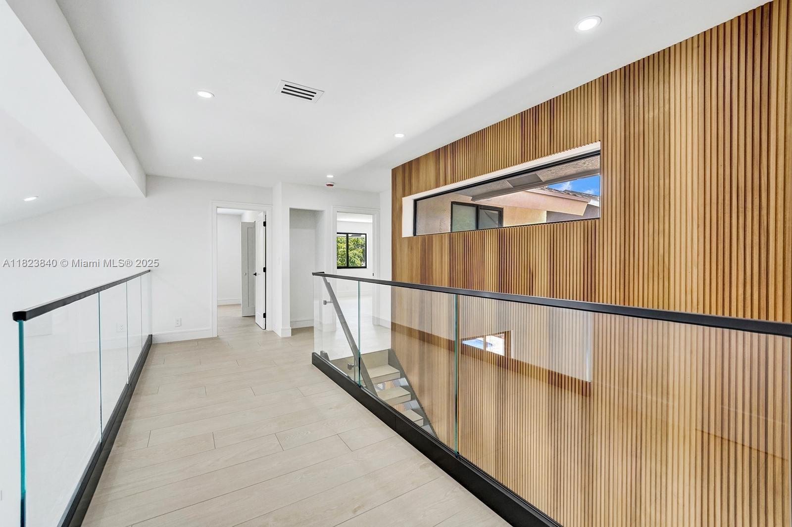 CAPTIVA - Residential