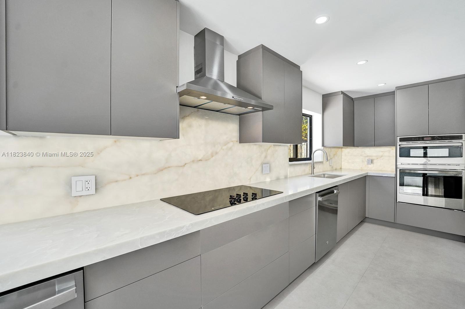 CAPTIVA - Residential