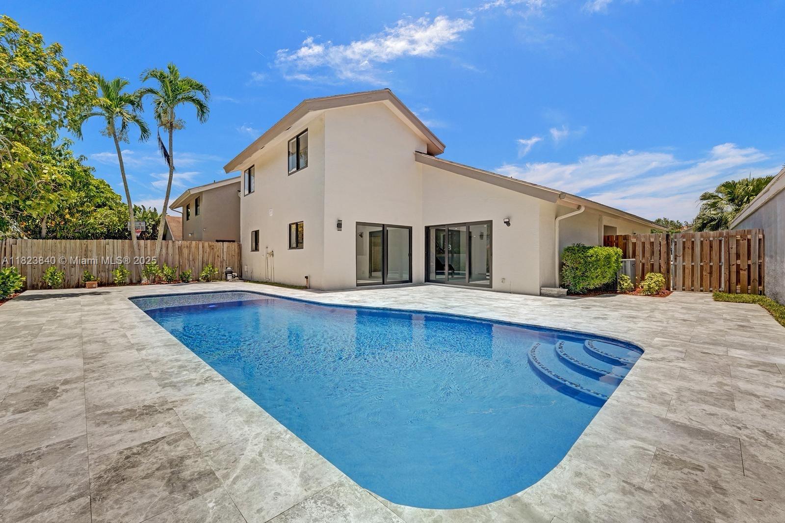 CAPTIVA - Residential