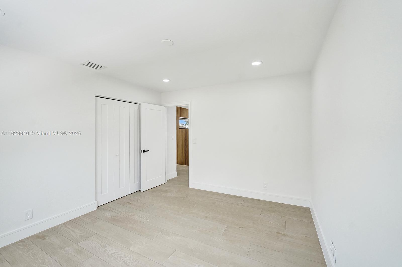 CAPTIVA - Residential