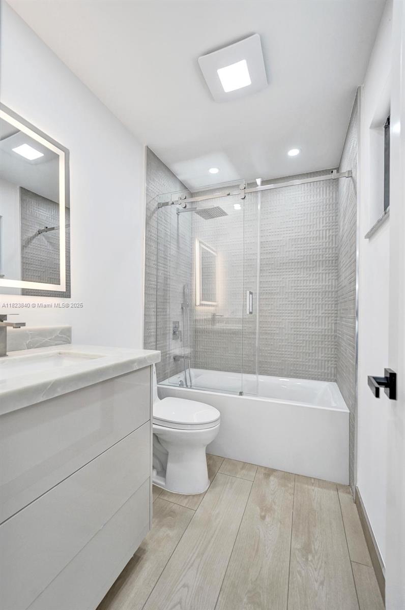 CAPTIVA - Residential