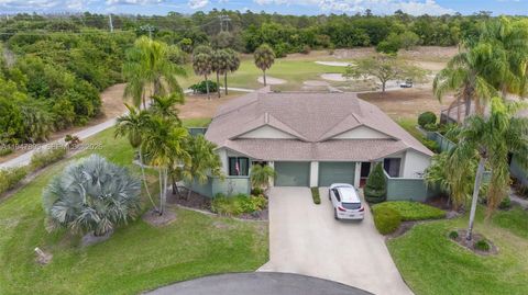 6756 SE Bunker Hill Dr Hobe Sound FL 33455
