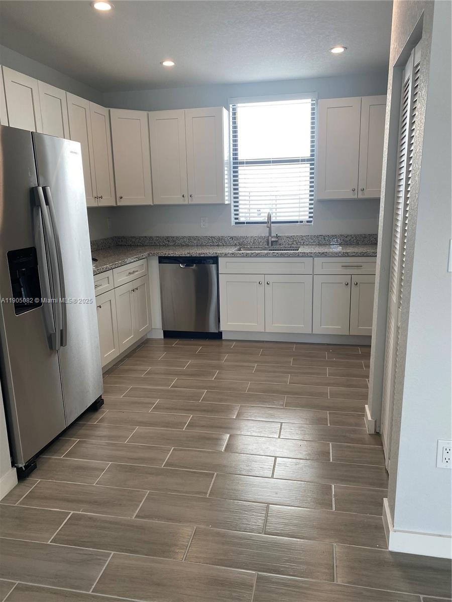 Hibiscus Gardens II - Residential Lease