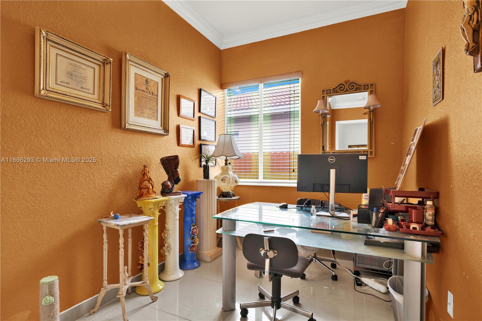 EDEN LAKE ESTATES - Residential