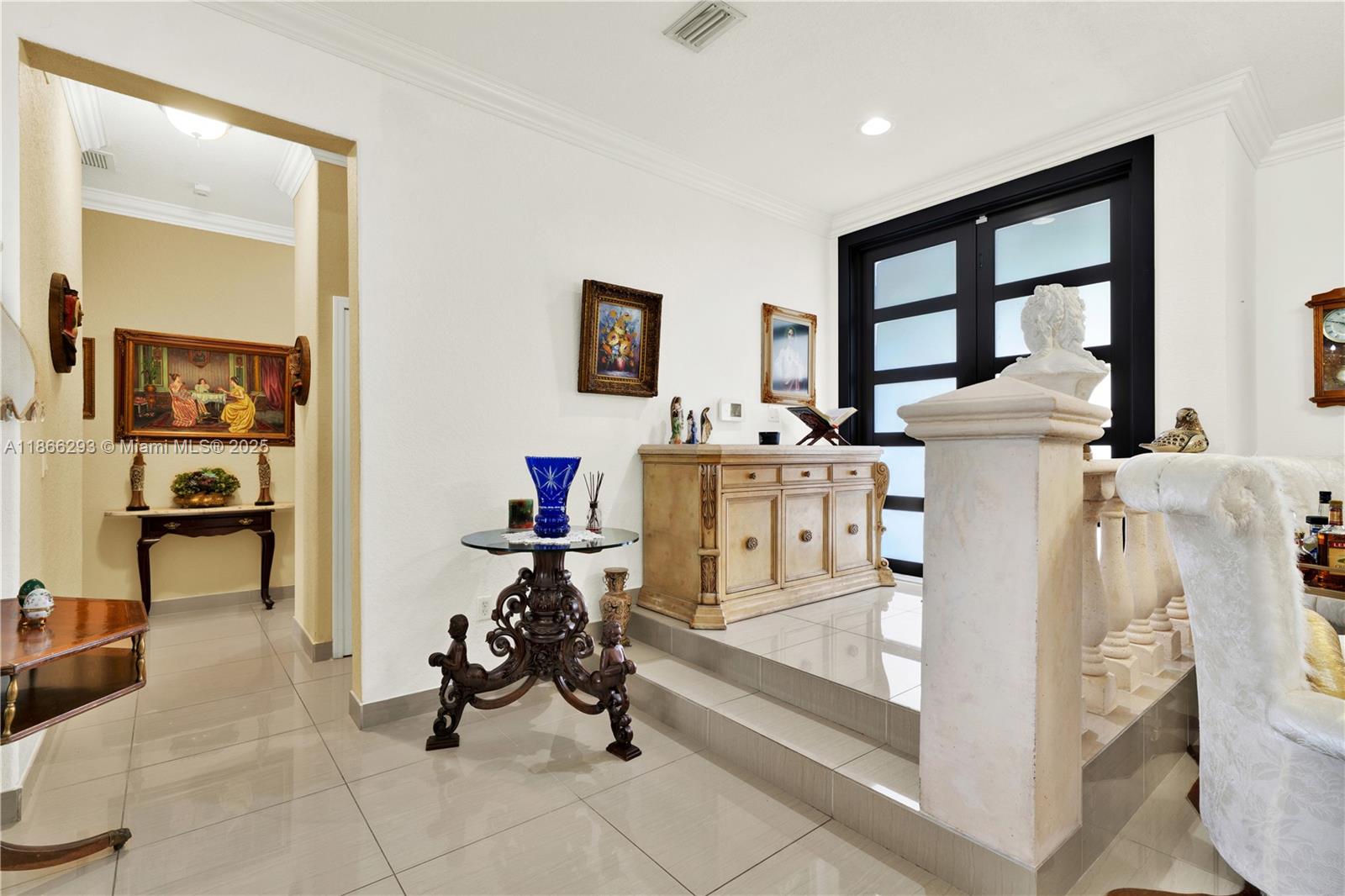 EDEN LAKE ESTATES - Residential