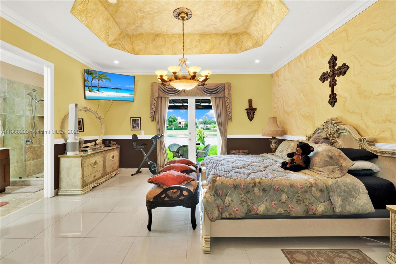 EDEN LAKE ESTATES - Residential