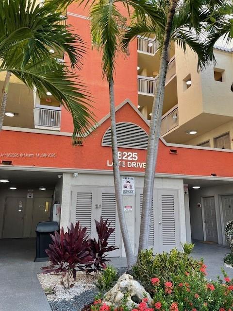 Fantastic Investment Opportunity in the Heart of Doral! This well-maintained 1-bedroom, 1-bathroom condo is a perfect blend of comfort, convenience, and value. Featuring tile flooring throughout, a private balcony, and the convenience of an in-unit washer and dryer, nice community with pools, gym , Tennis courts. Located just minutes from top-rated schools, major highways, shopping centers, Downtown Doral, and CityPlace, the location is ideal for long-term growth and daily convenience.