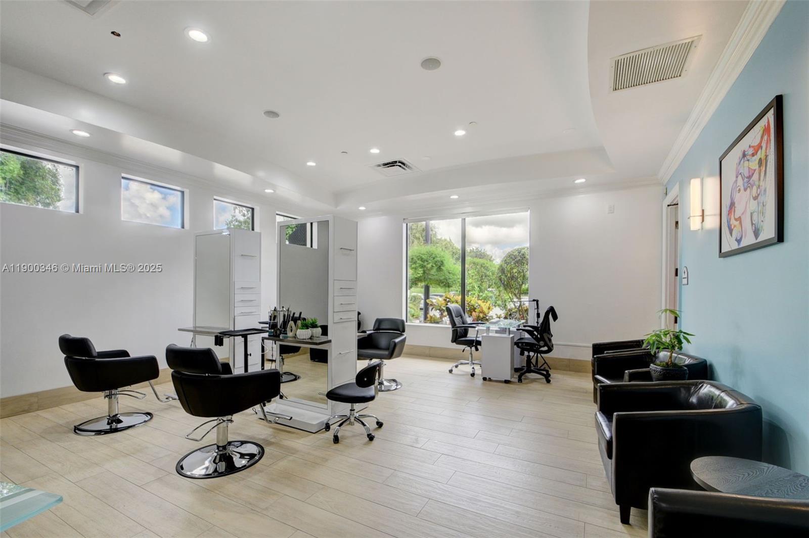 VALENCIA SHORES 5 - Residential
