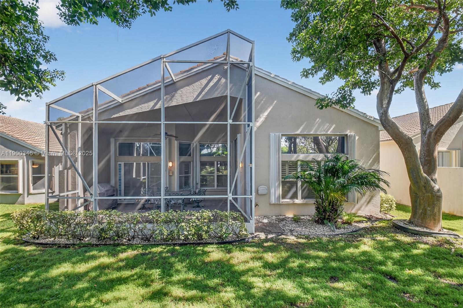 VALENCIA SHORES 5 - Residential