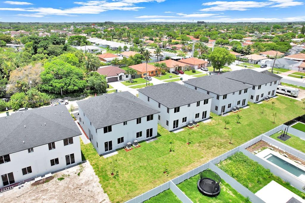 CHLOES ESTATES - Residential