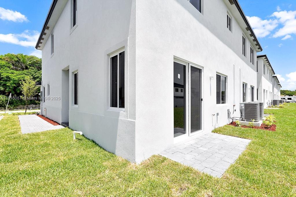 CHLOES ESTATES - Residential