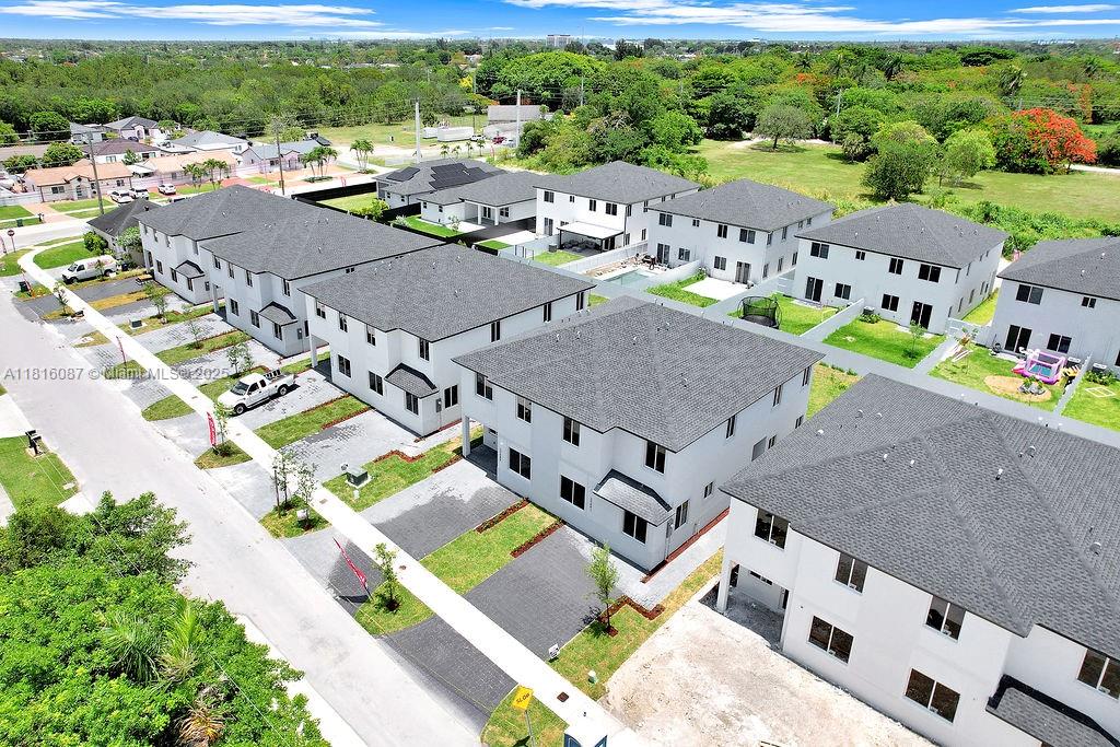 CHLOES ESTATES - Residential