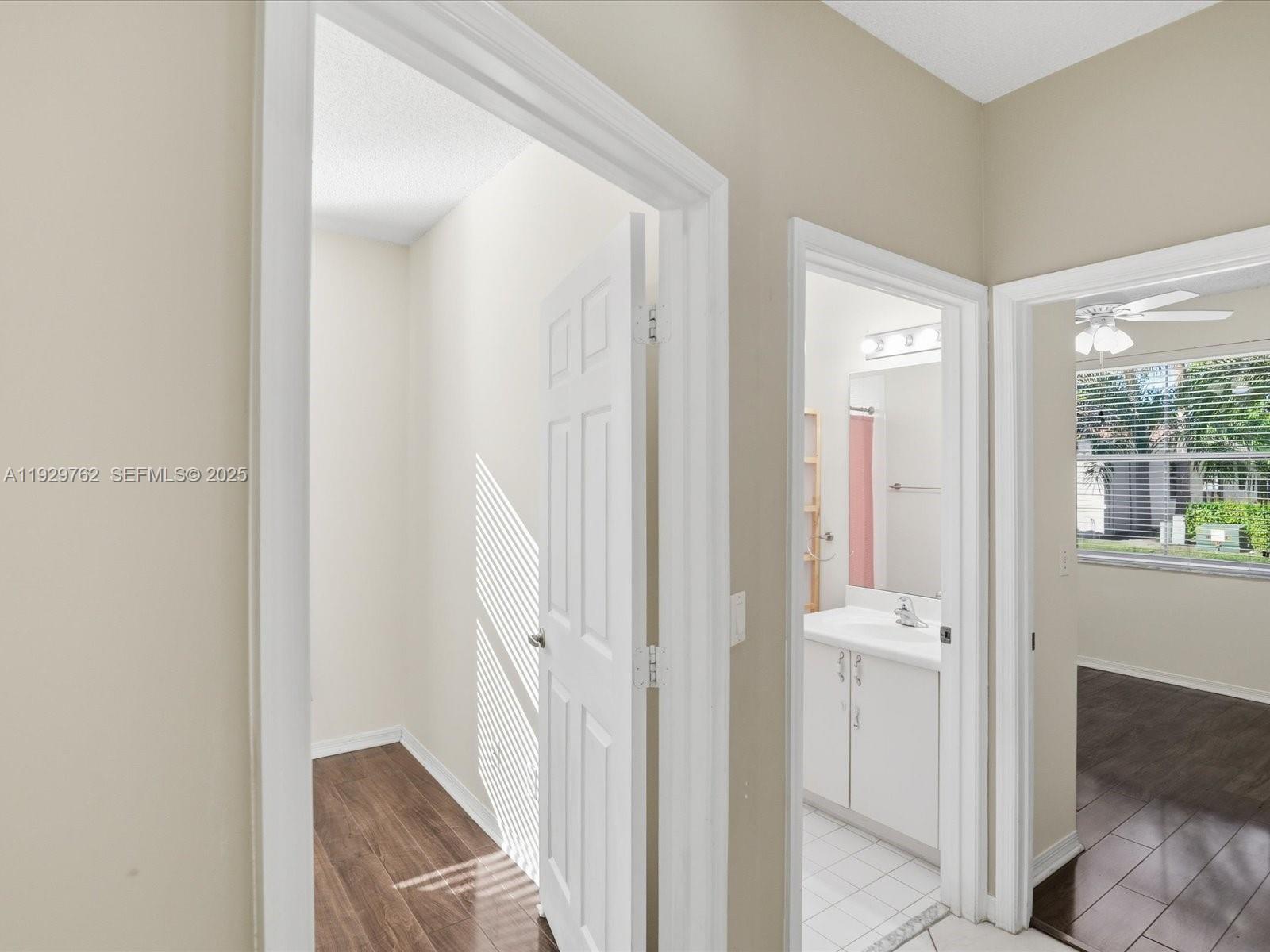 LOWELL'S LANDING - Residential Lease