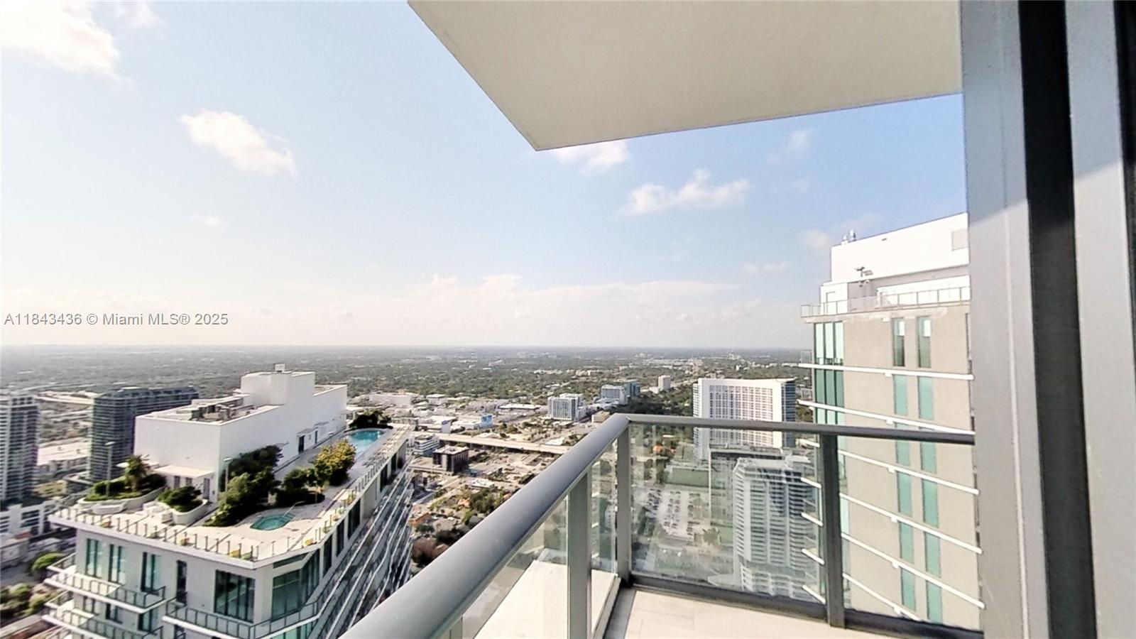 GRAN PARAISO CONDO - Residential Lease