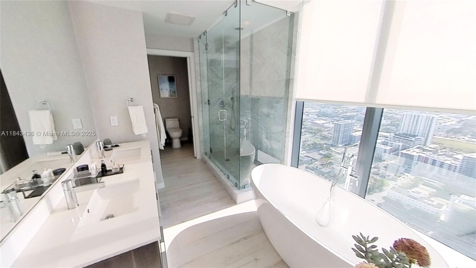 GRAN PARAISO CONDO - Residential Lease