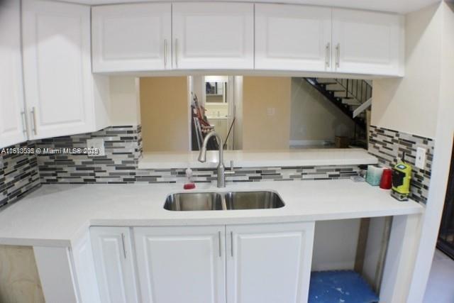 SUMMERSET CONDO PH I - Residential Lease