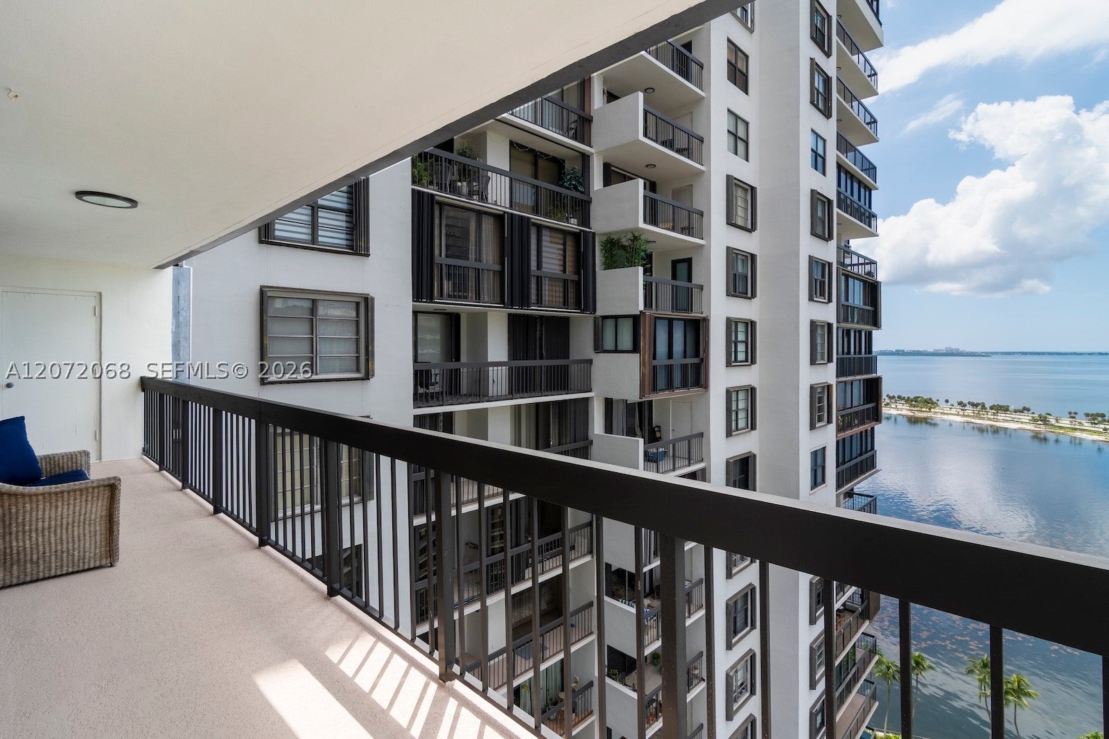 2333 Brickell Ave 2212, Miami FL 33129
