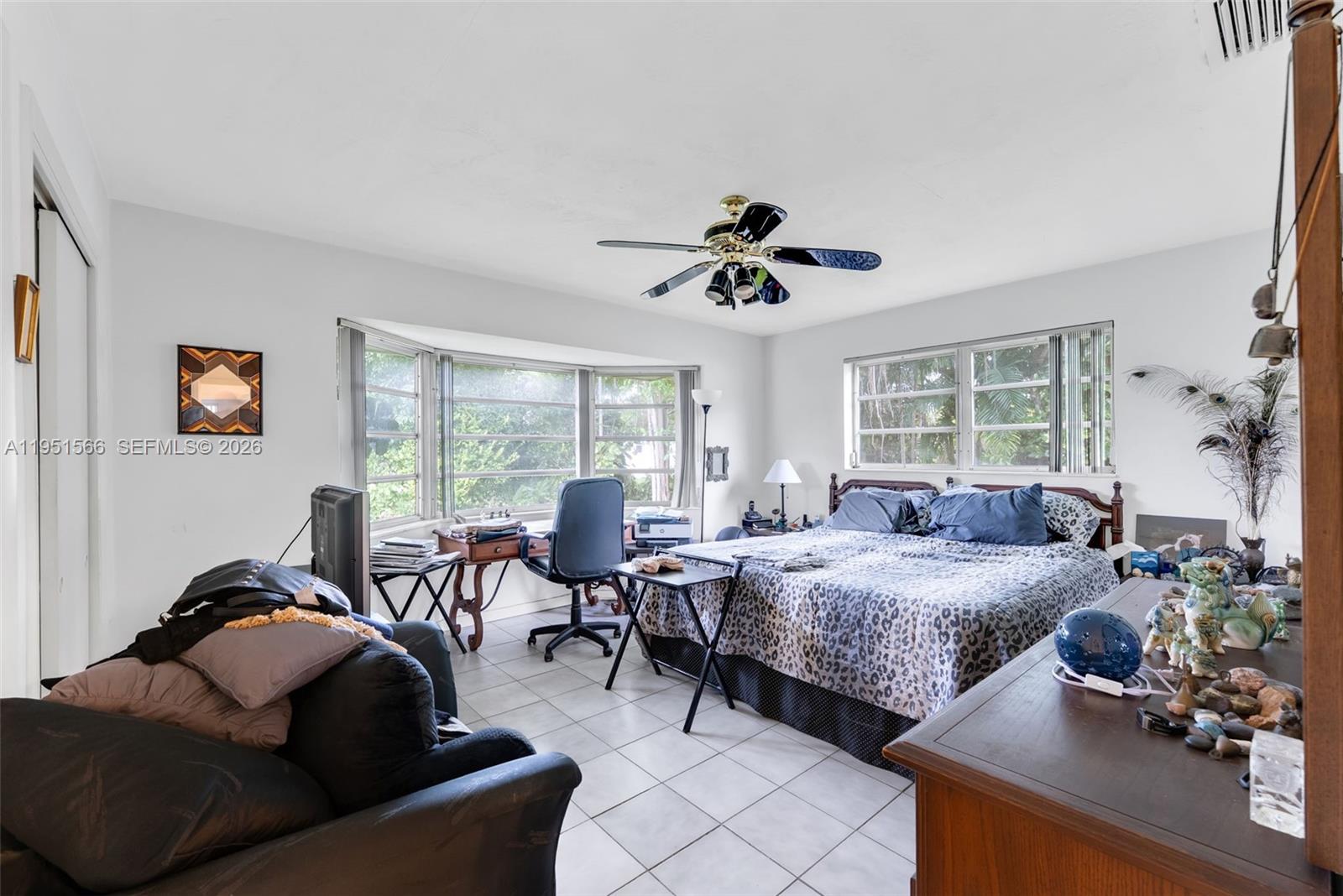 KENDALE SOUTH SEC 1 - Residential