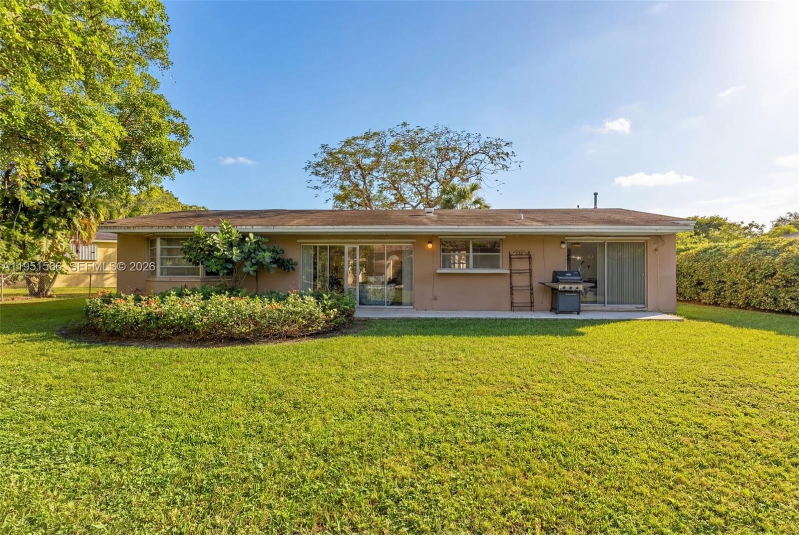 KENDALE SOUTH SEC 1 - Residential