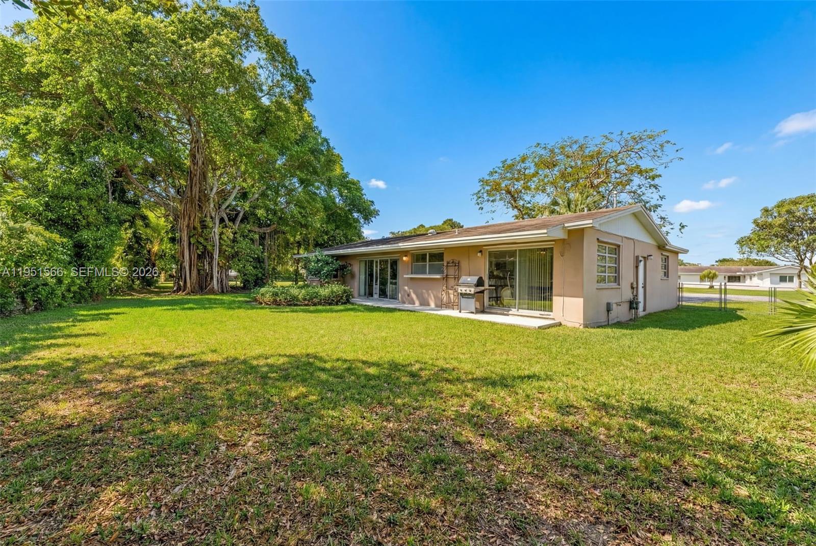 KENDALE SOUTH SEC 1 - Residential