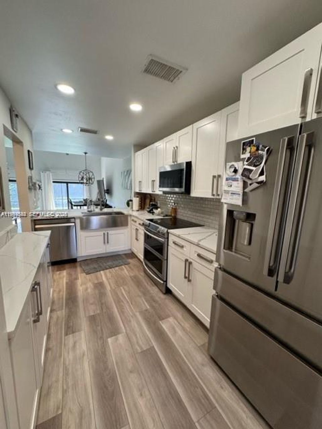 Photo of 4183 SW 87th Ter, Davie, FL 33328 (MLS # A11994544)