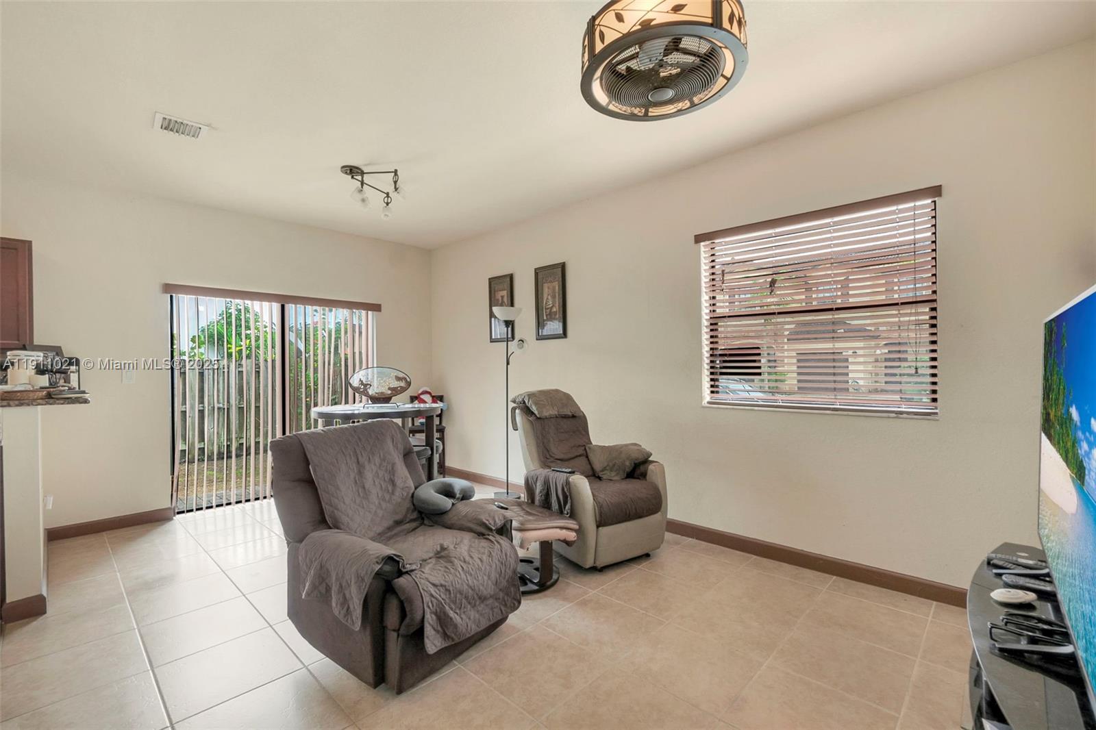 BAYWINDS OF IBIZA - Residential