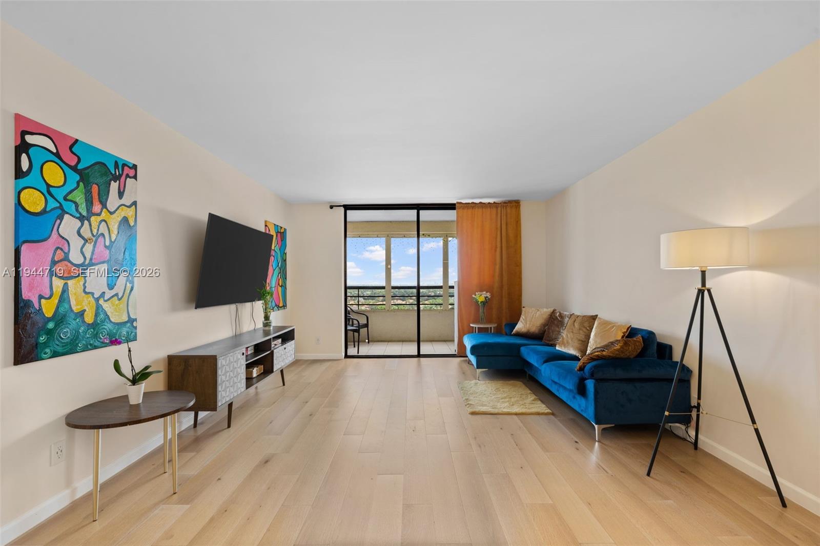 600 Three Islands Blvd 1403