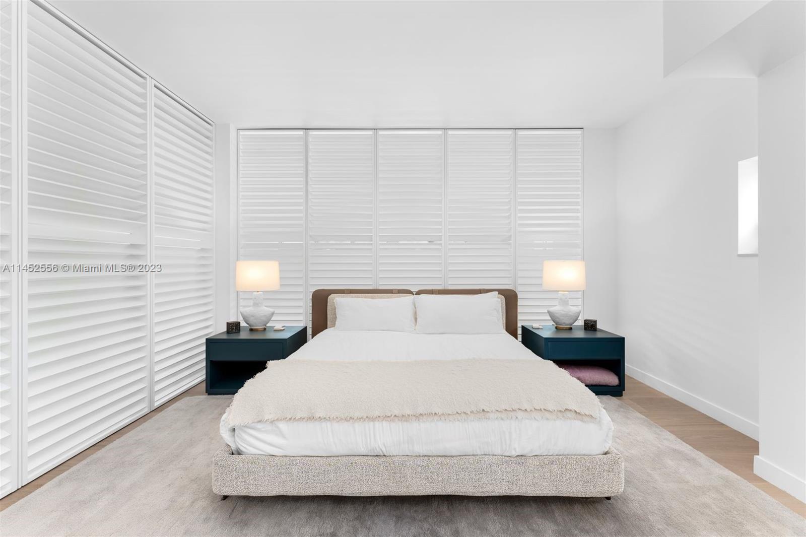 OCEAN HOUSE CONDO - Residential