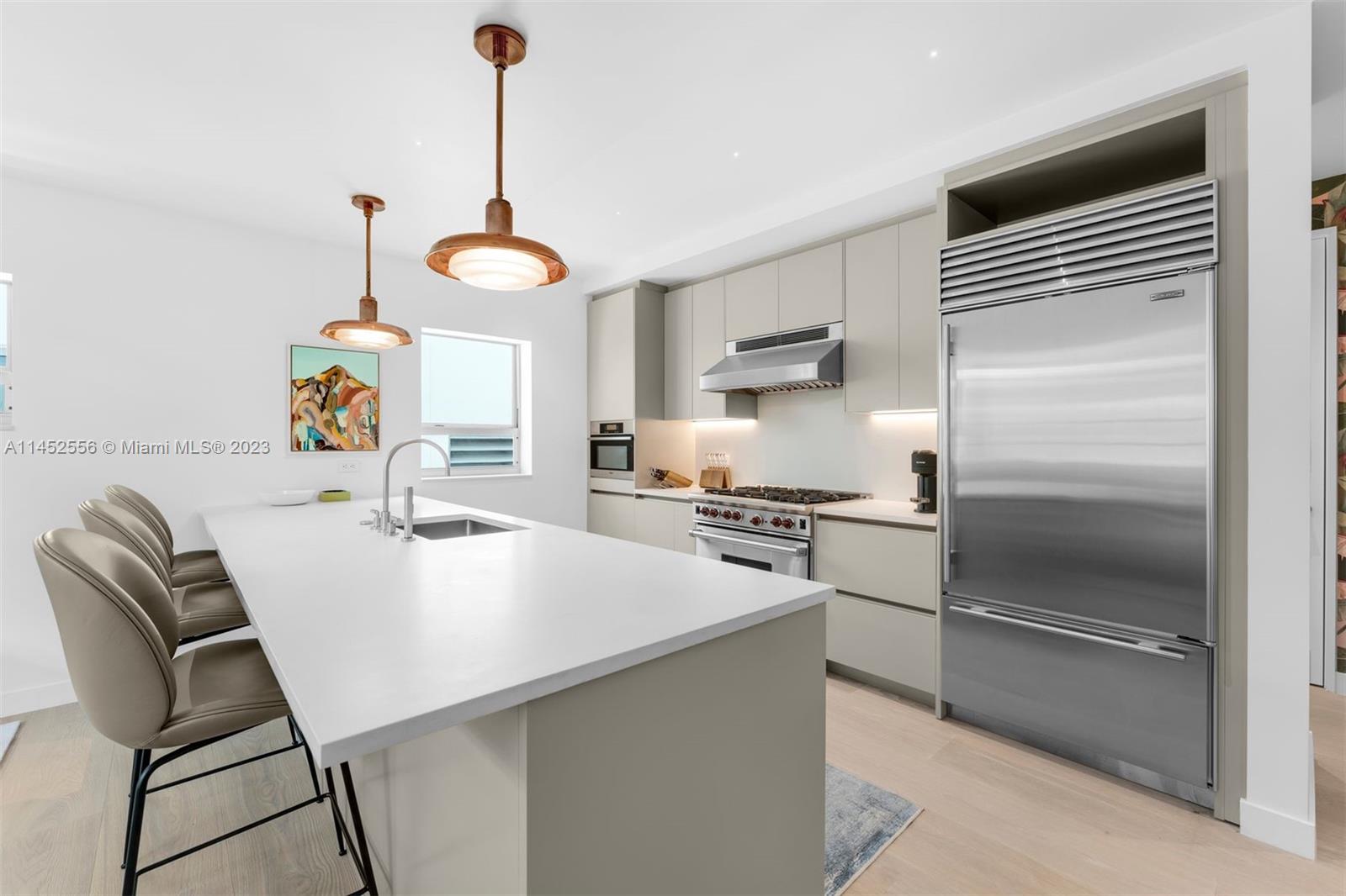 OCEAN HOUSE CONDO - Residential