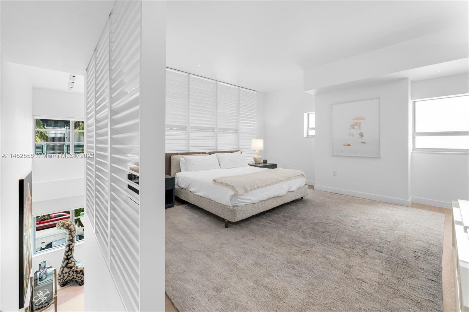 OCEAN HOUSE CONDO - Residential