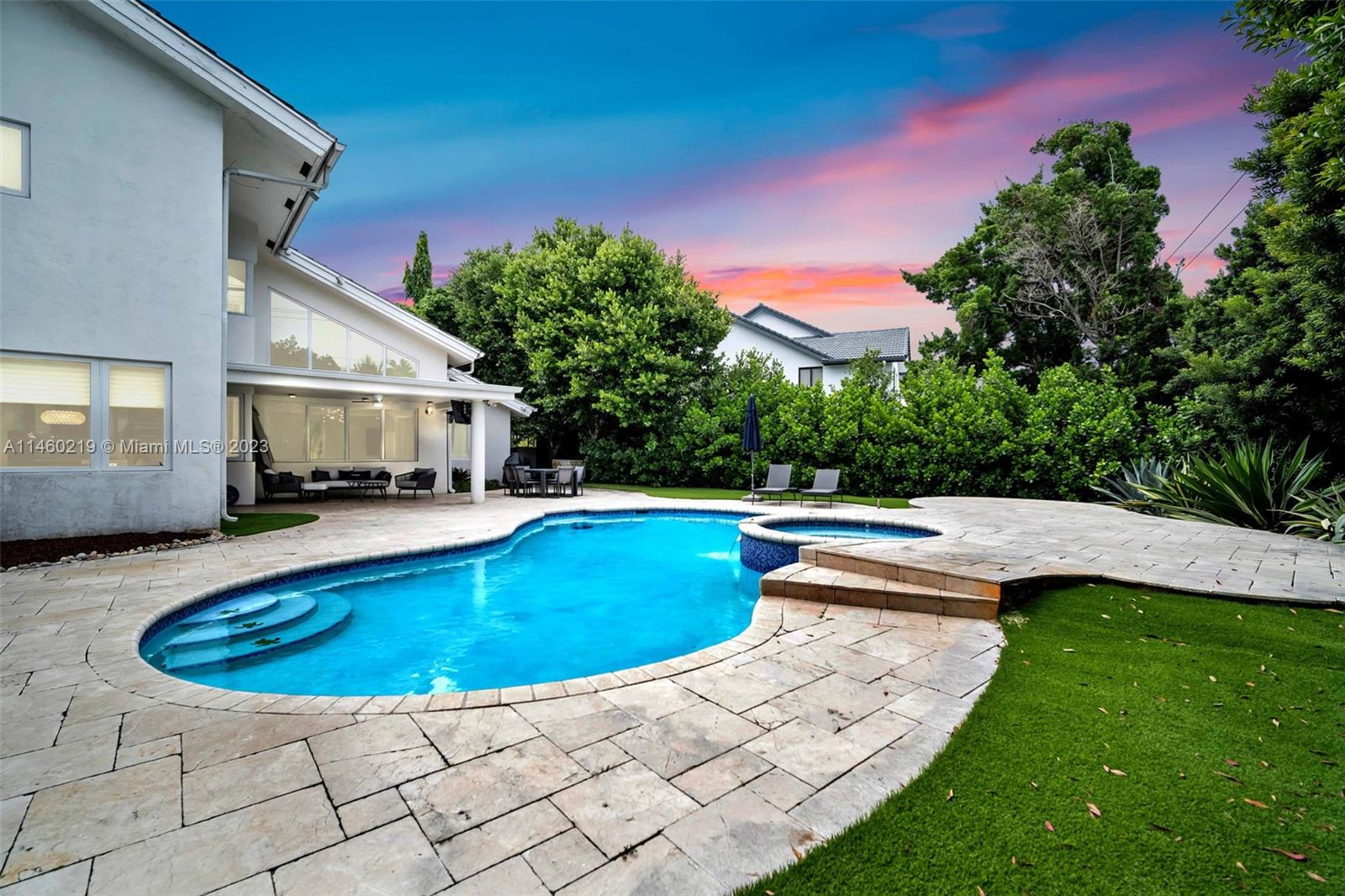 OAK HAMMOCK ESTATES - Residential