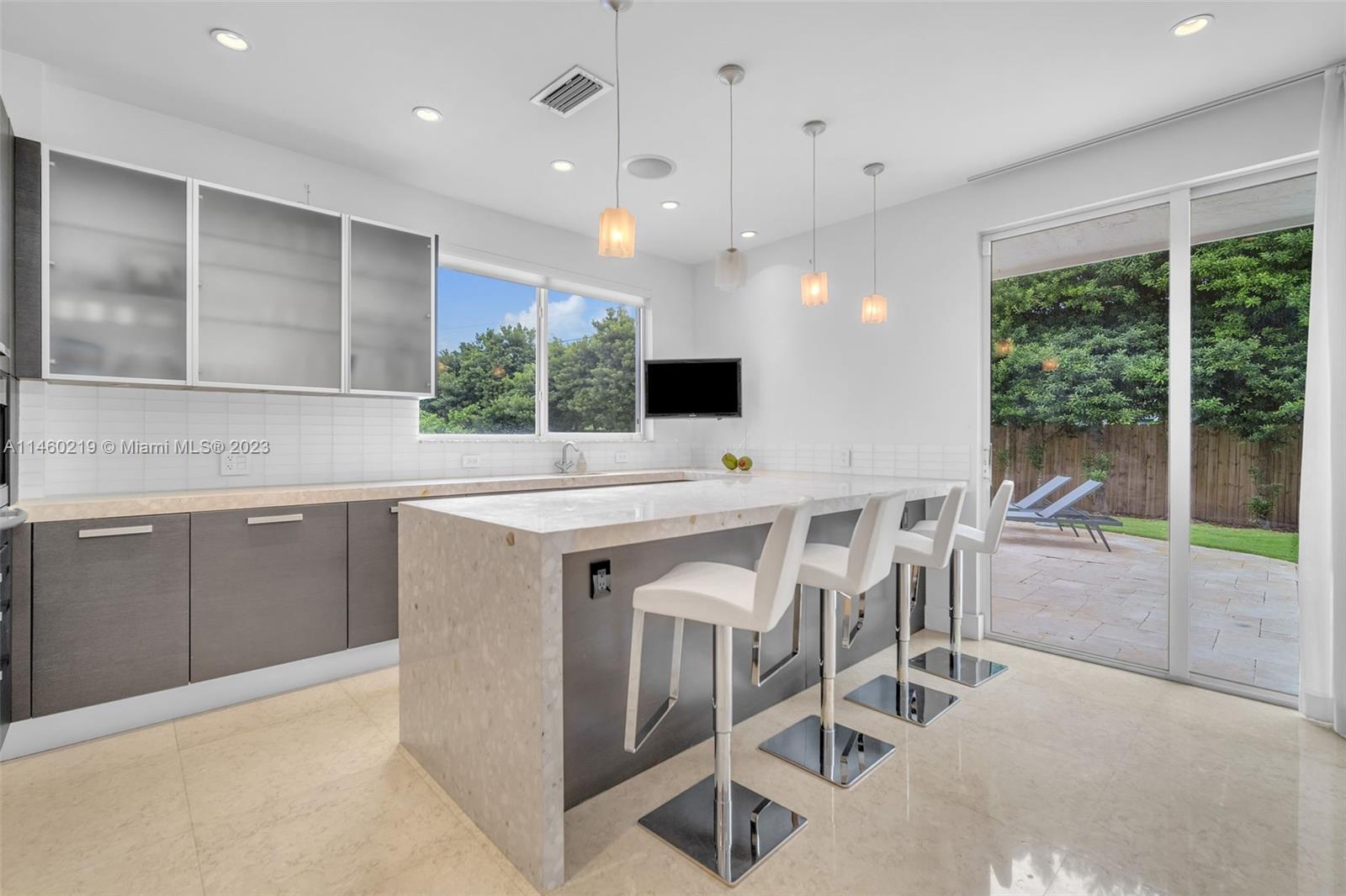 OAK HAMMOCK ESTATES - Residential