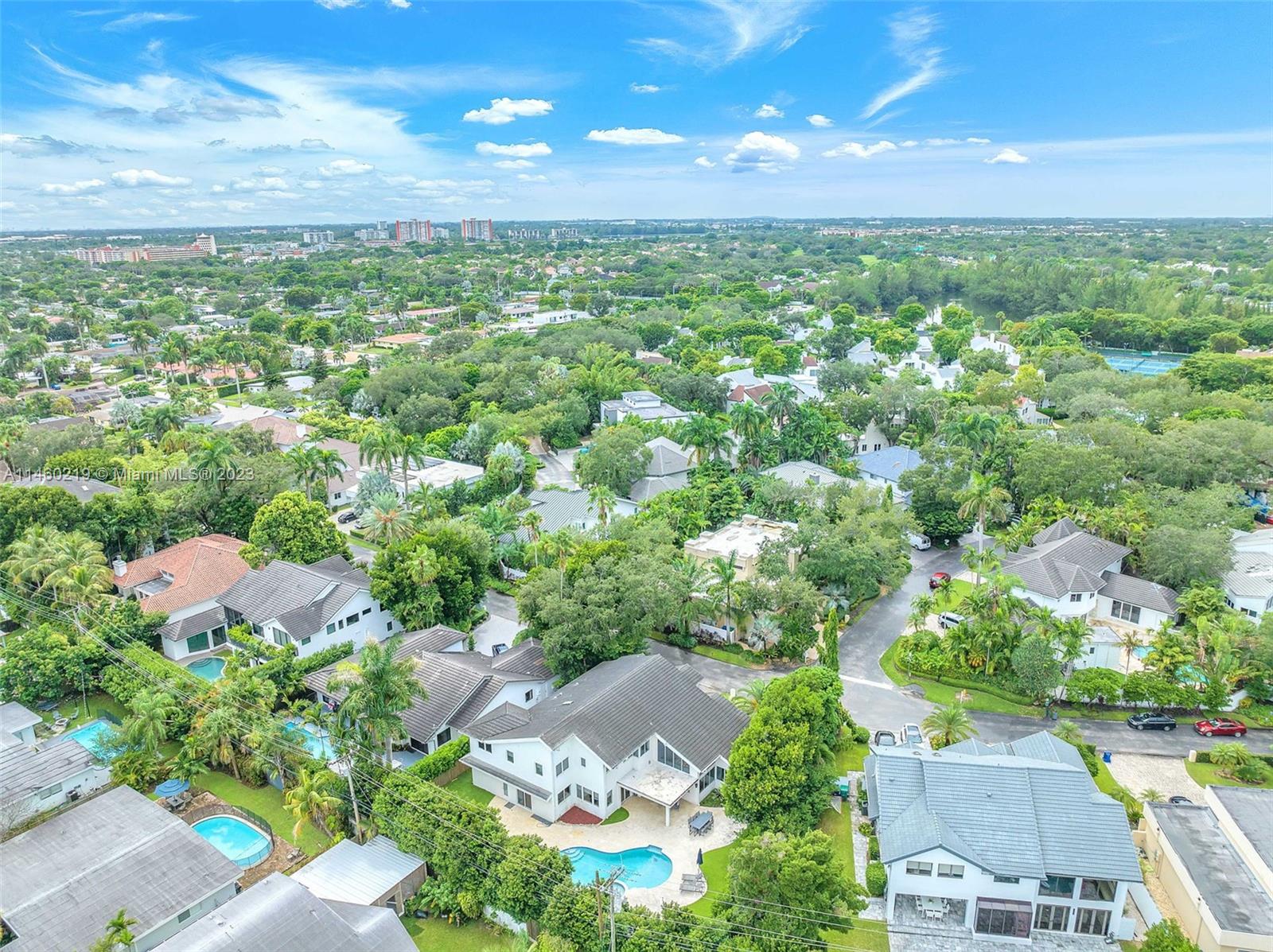 OAK HAMMOCK ESTATES - Residential