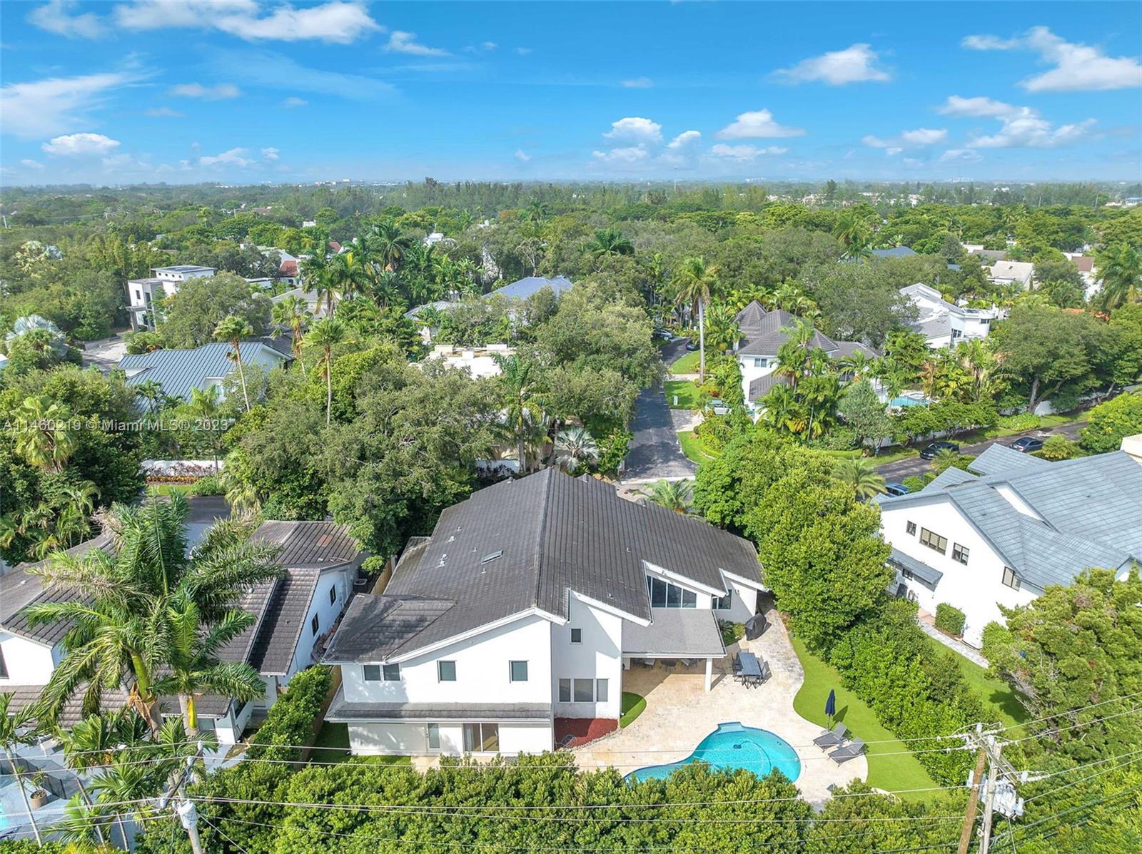 OAK HAMMOCK ESTATES - Residential