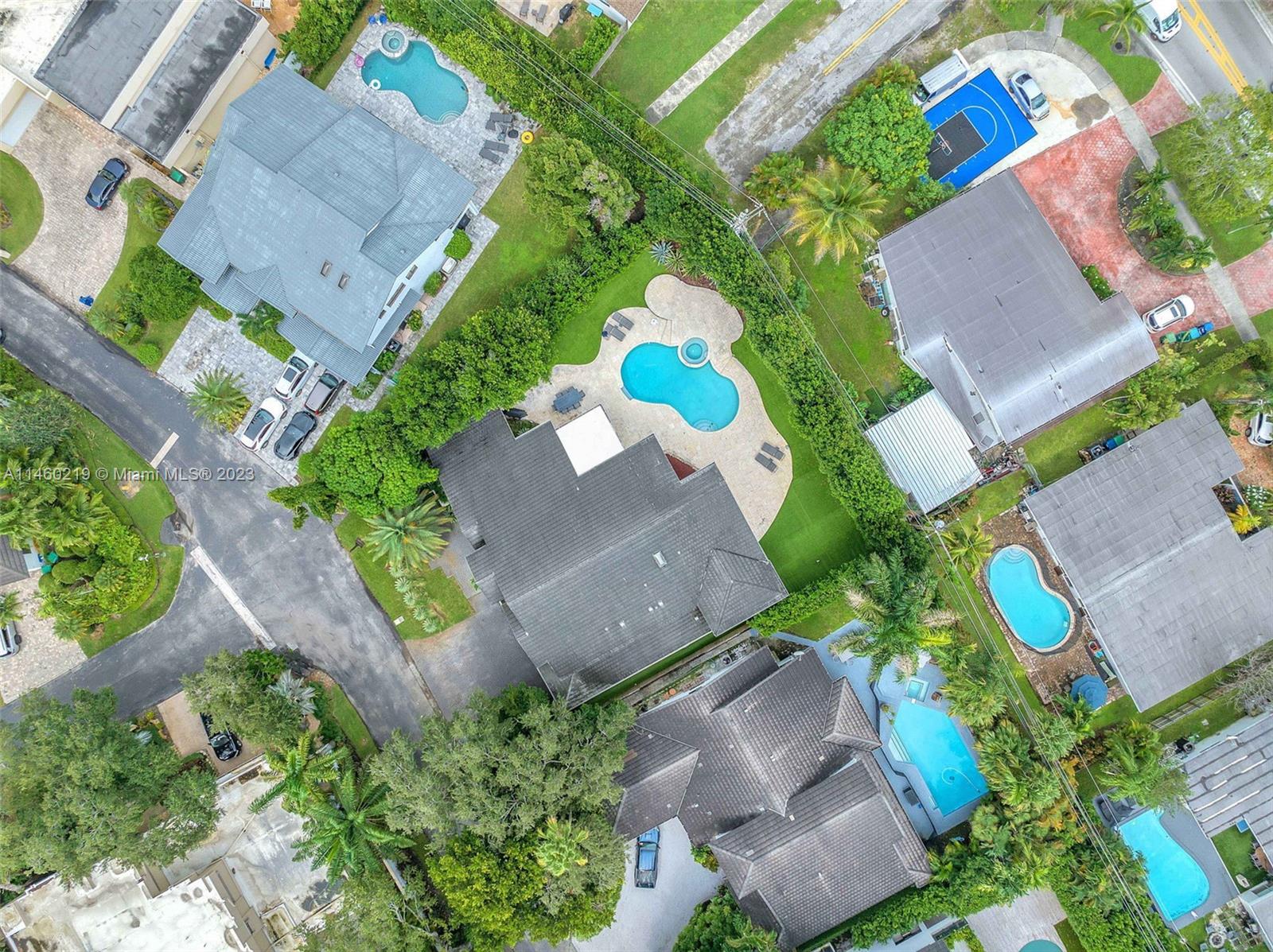 OAK HAMMOCK ESTATES - Residential