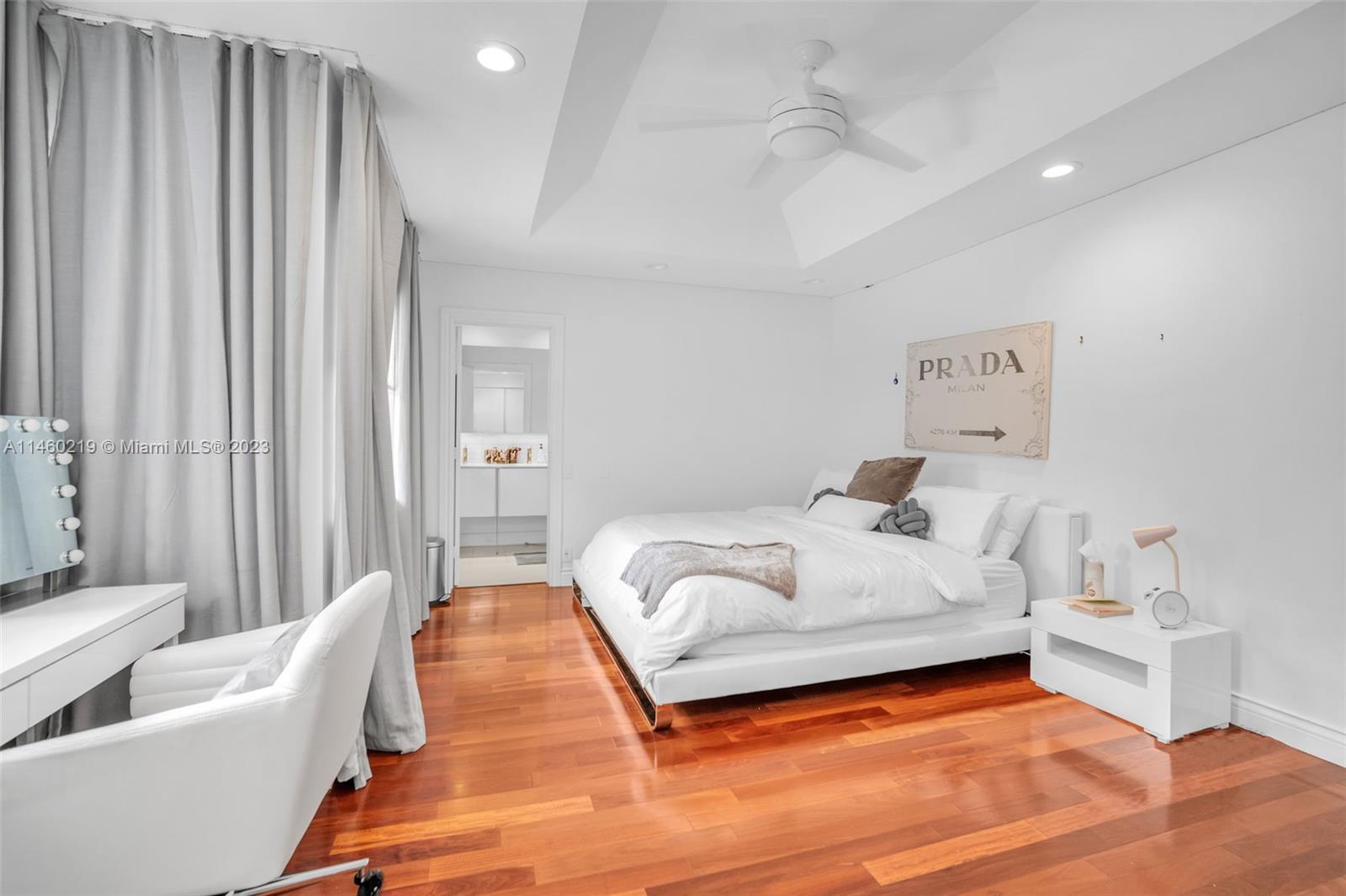 OAK HAMMOCK ESTATES - Residential