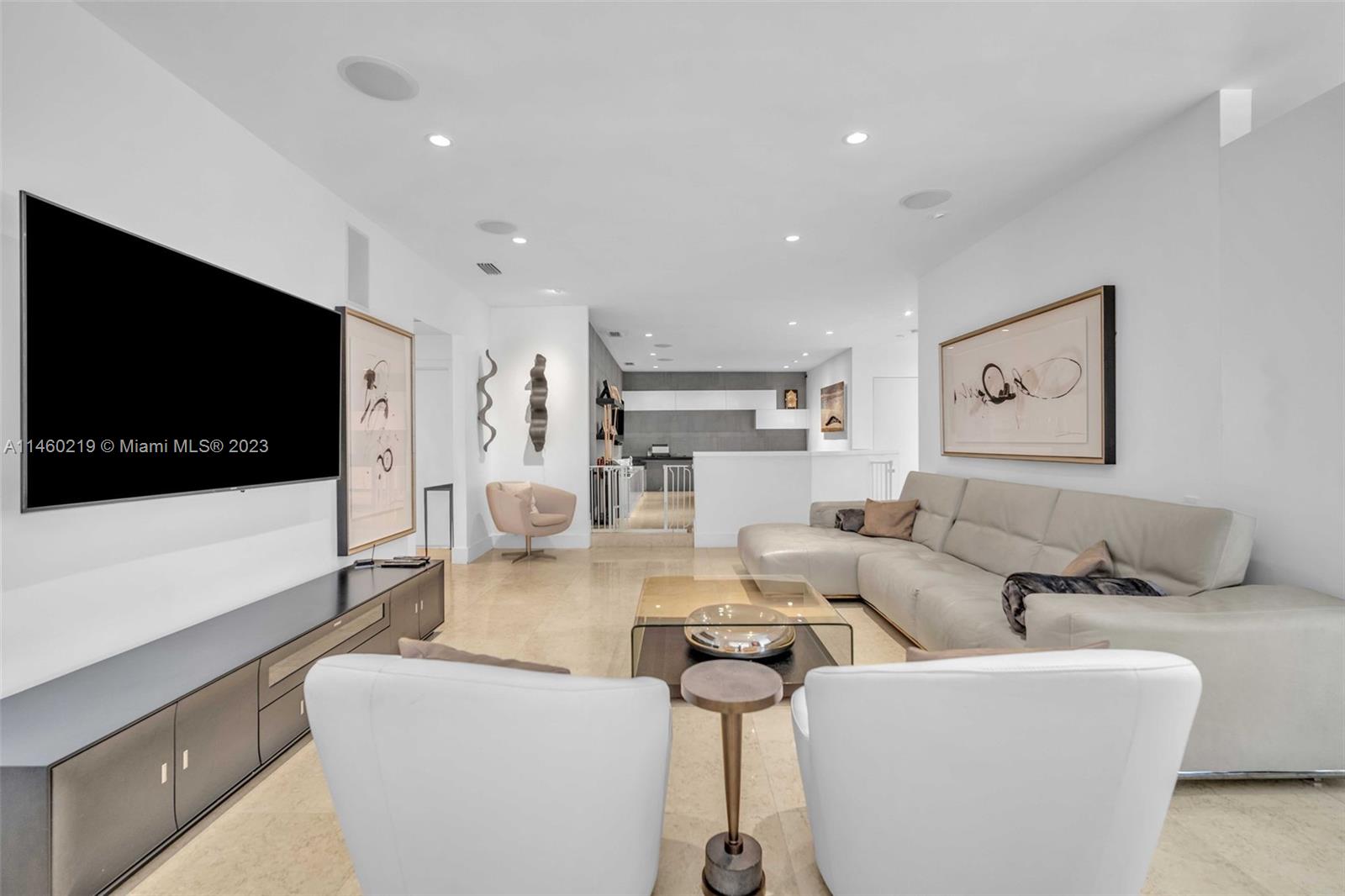 OAK HAMMOCK ESTATES - Residential