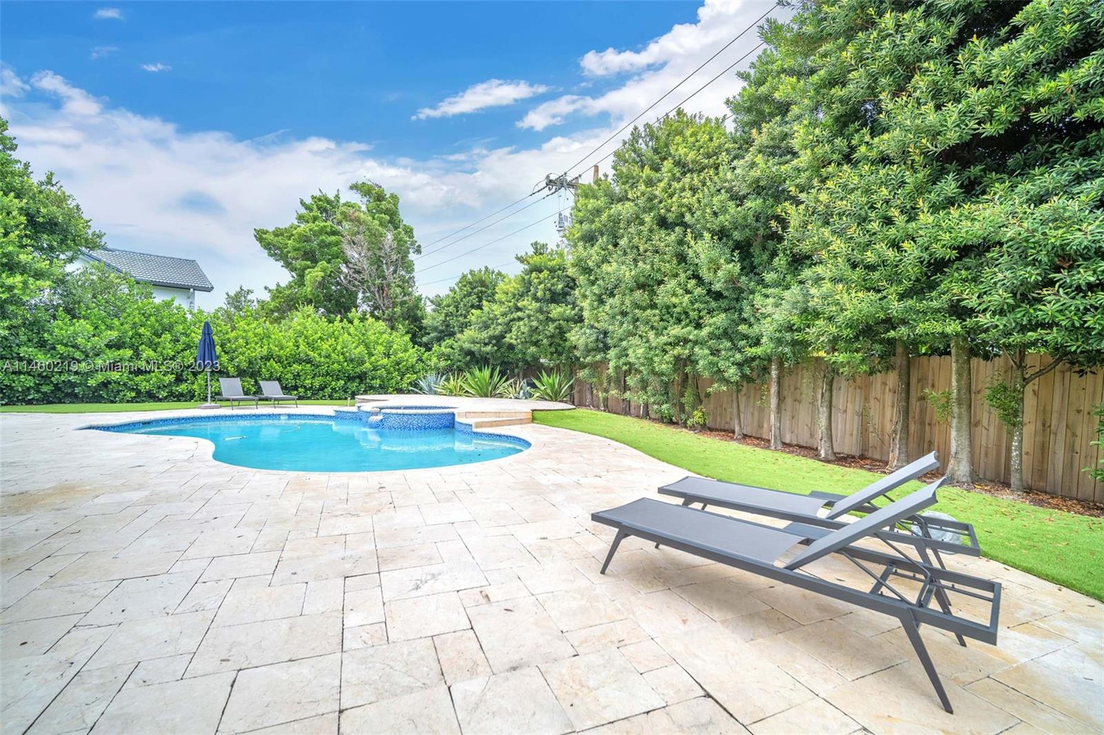 OAK HAMMOCK ESTATES - Residential