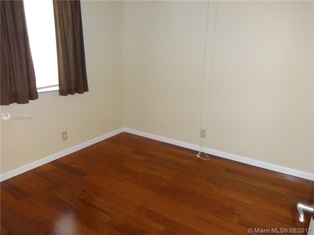 CYPRESS AT WOODMONT 3 CON - Residential Lease