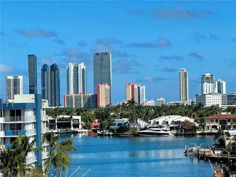 16508 NE 26th Ave Unit 603, North Miami Beach, FL 33160 - MLS#: A11742567
