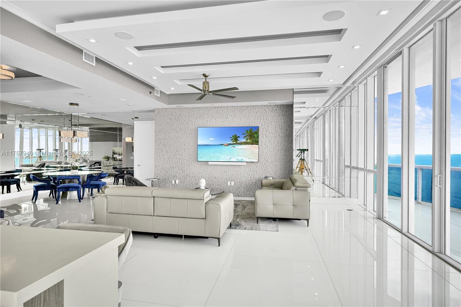 TDR TOWER III CONDO - Residential