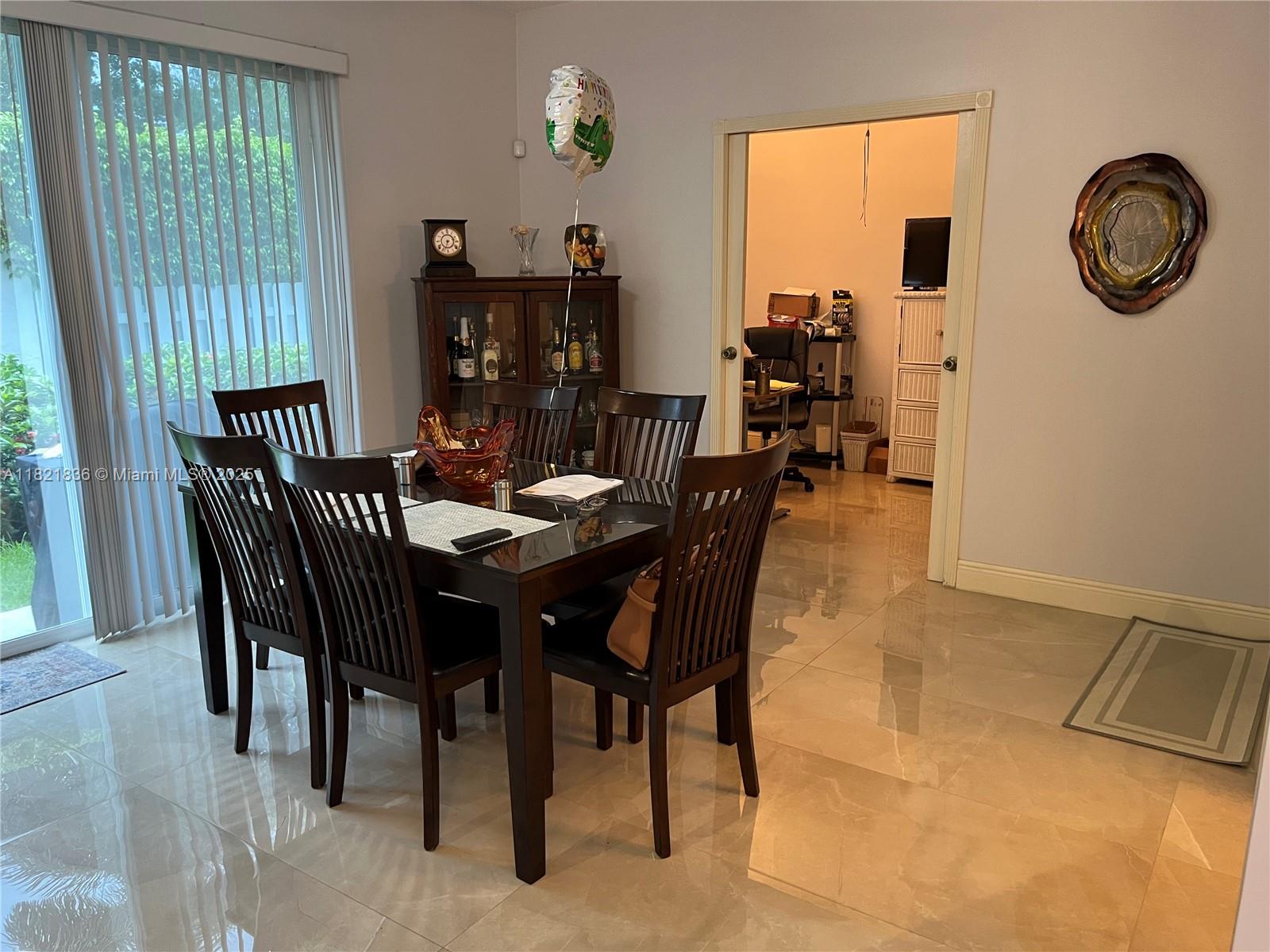 CORAL LAKES - Residential